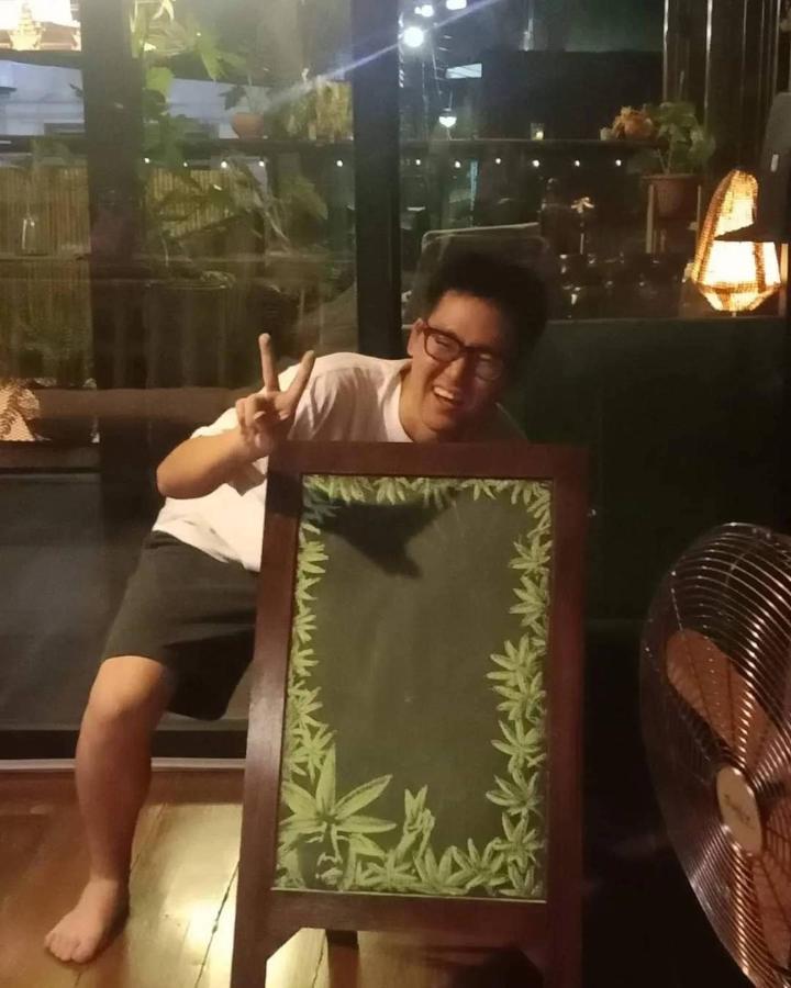 Non House Bangkok บ้านนอนโฮสเทล Eksteriør billede